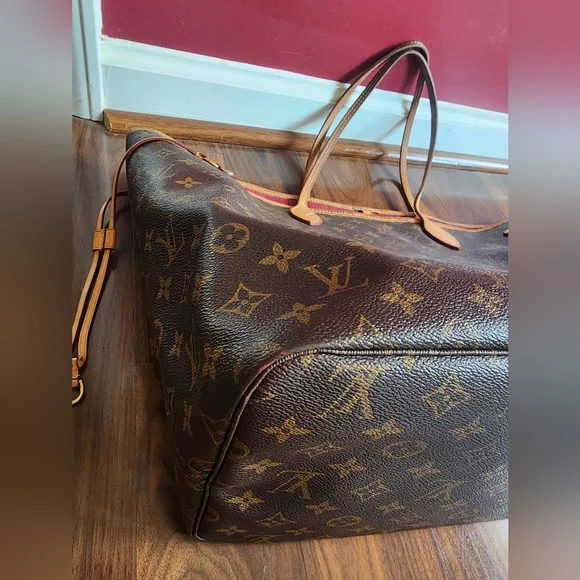 Traded! Louis Vuitton GM Neverfull with Piovine Interior - Picture 6 of 16